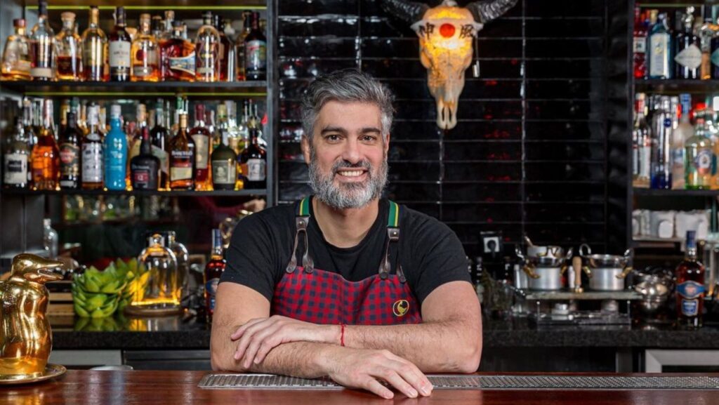 Diego Cabrera, redéfinissant les cocktails pour l'univers FSQ.